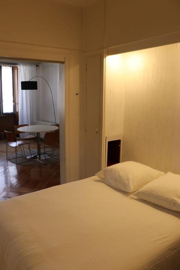Le Vintage - Appartement En Plein Coeur De La Vieille Ville Annecy Esterno foto